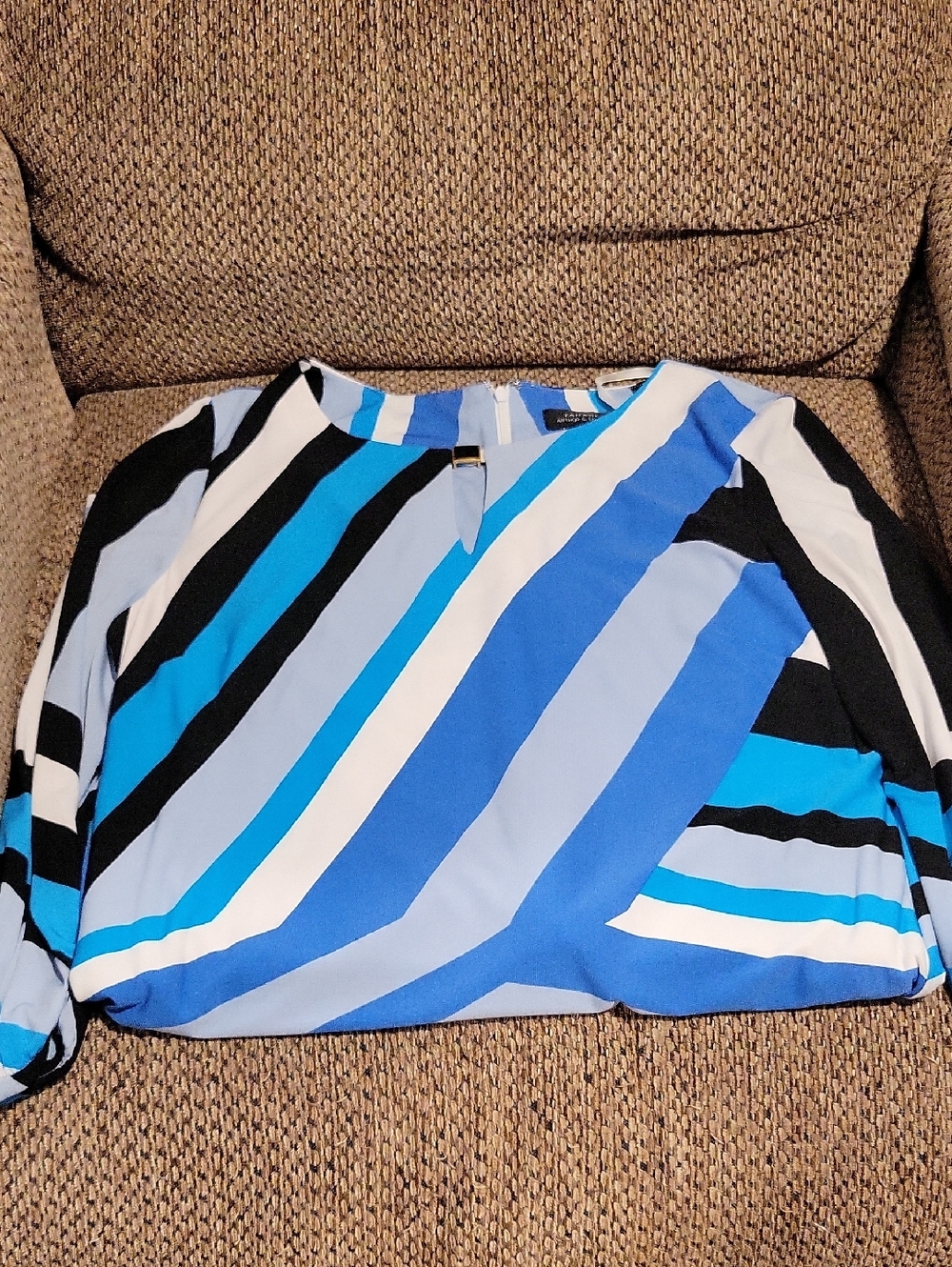 Women's Blue Striped V-Notch Dress